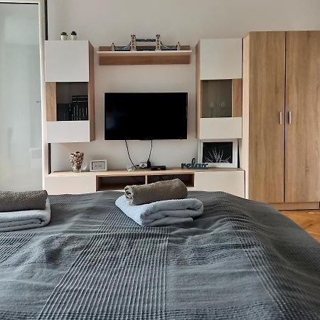 Center Apartment Iva ノヴィ・サド エクステリア 写真